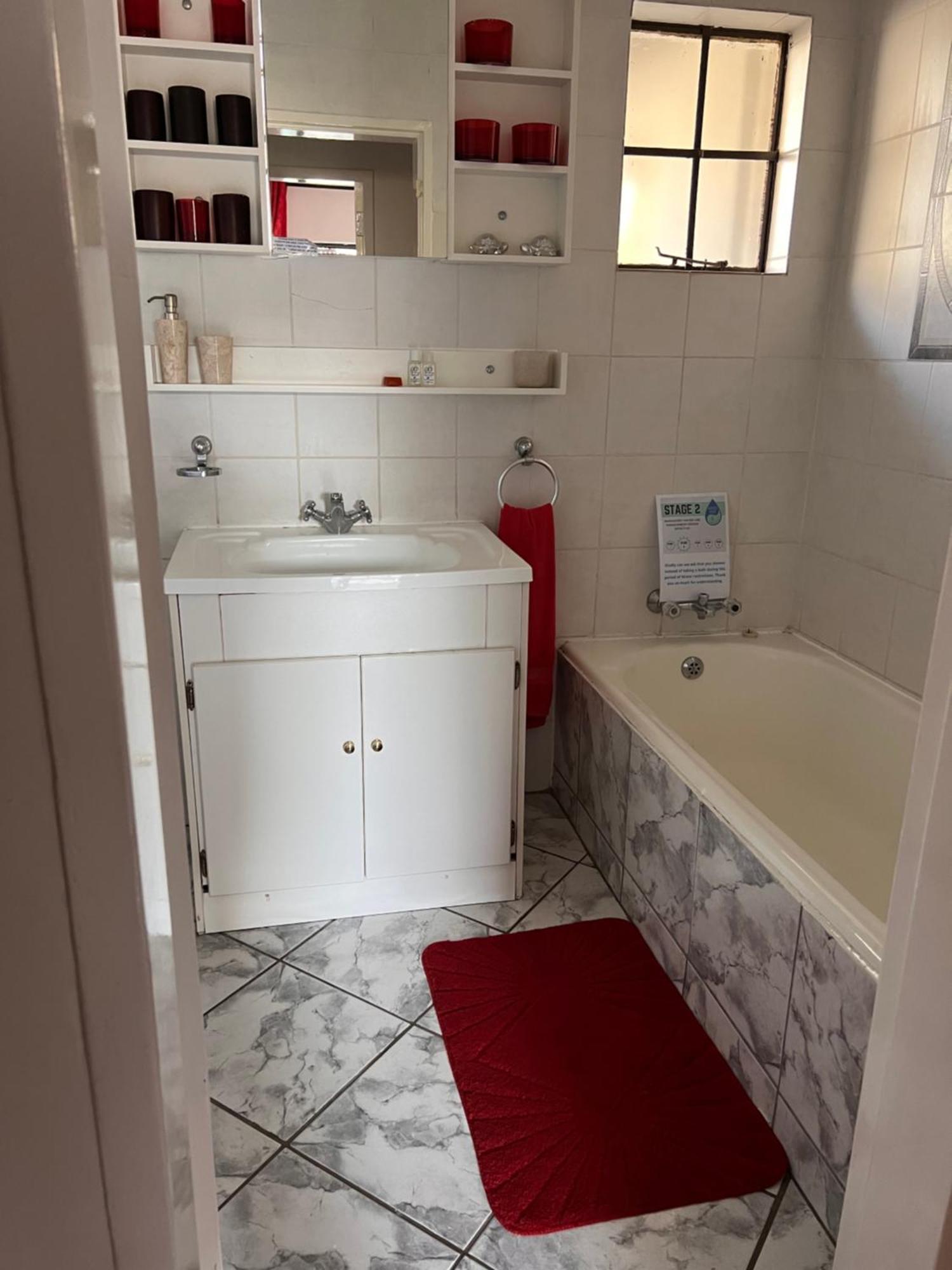 2 Op Terblanche Guesthouse ボックスバーグ エクステリア 写真