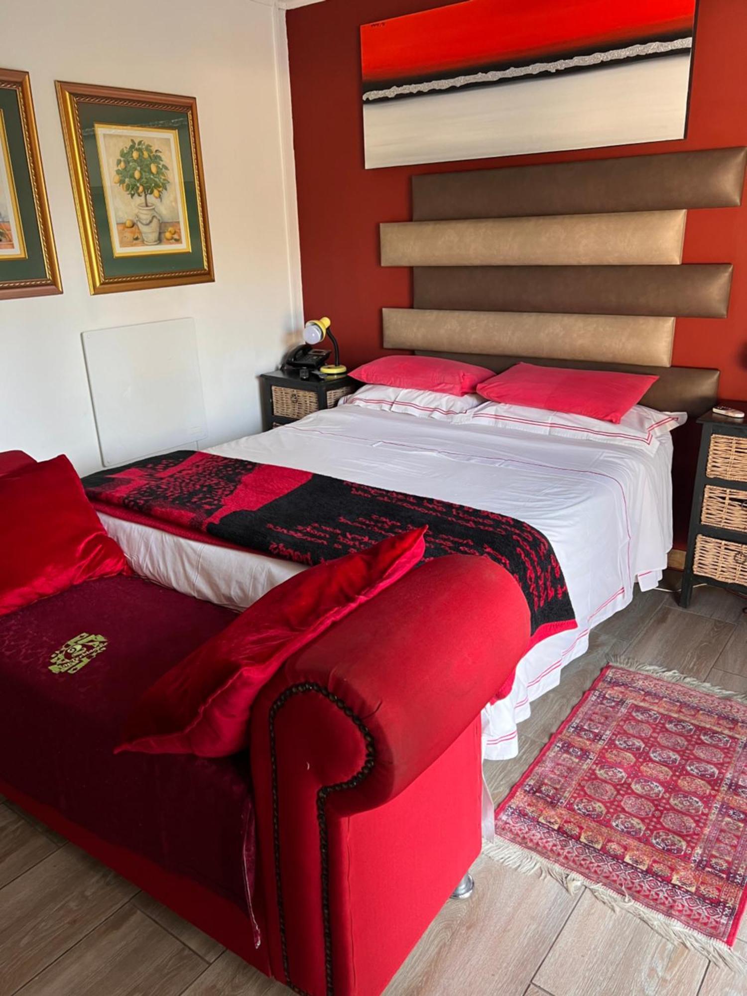 2 Op Terblanche Guesthouse ボックスバーグ エクステリア 写真